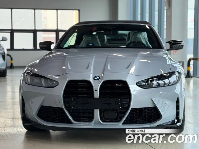 BMW M4 — Фото автомобиля 3