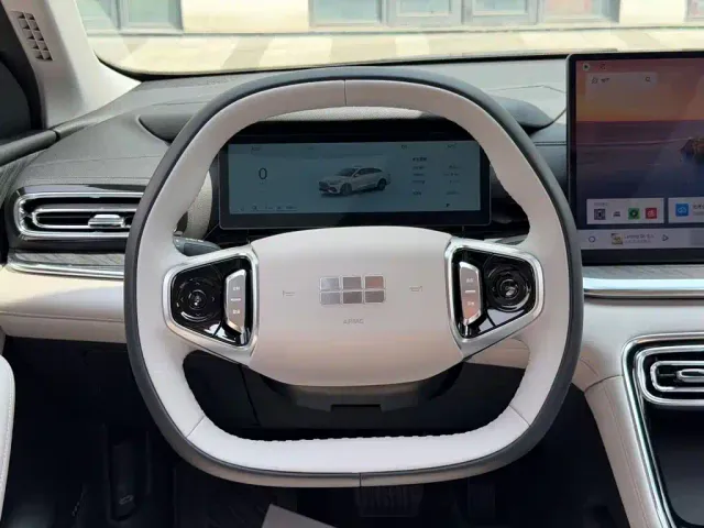 Geely Galaxy Galaxy Stellar 6 2025 Base Version — Фото автомобиля 10