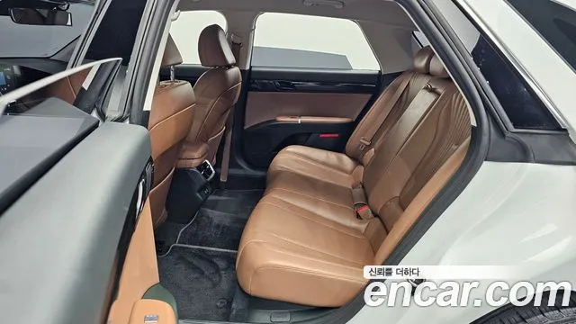 Hyundai Grandeur Grandeur (GN7) — Фото автомобиля 11