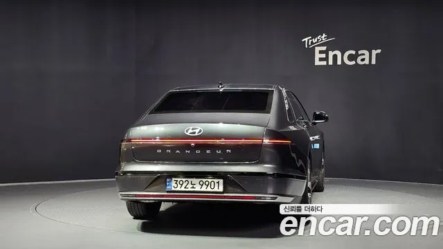 Hyundai Grandeur GN7 — Фото автомобиля 4