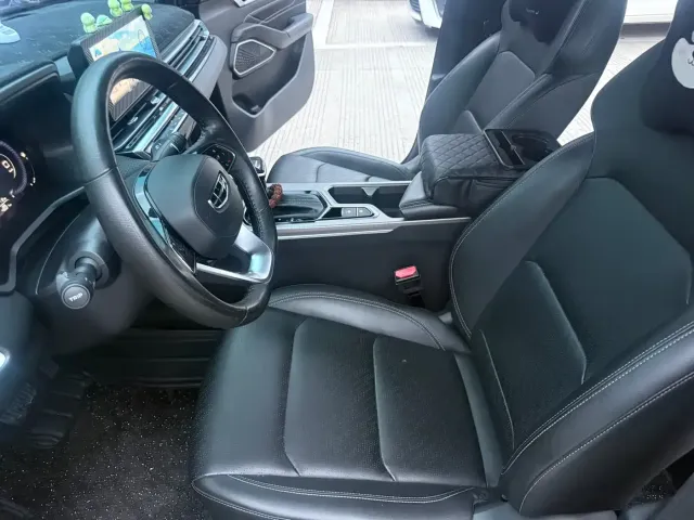 Geely Emgrand — Фото автомобиля 4
