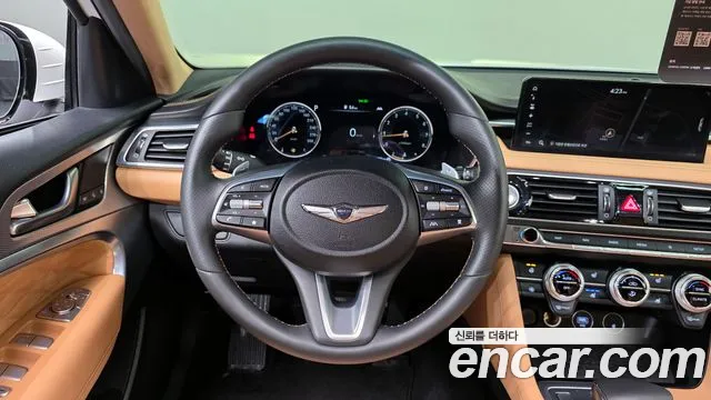 Genesis G70 — Фото автомобиля 13