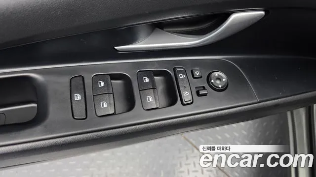 Hyundai Avante CN7 — Фото автомобиля 28