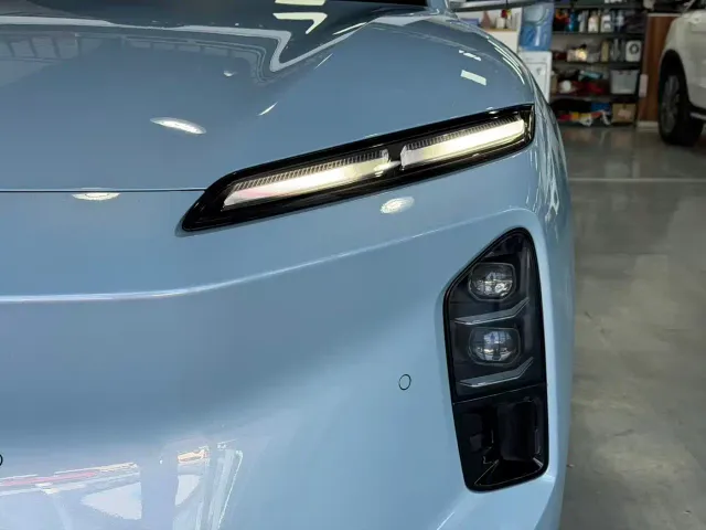 Nio ET5 Touring — Фото автомобиля 3