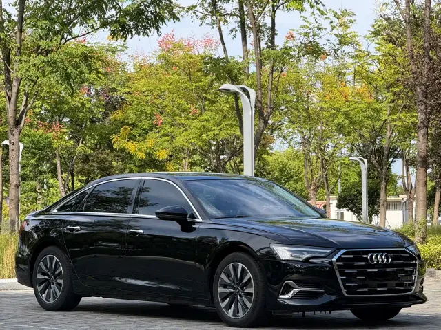 Audi A6L — Фото автомобиля 3