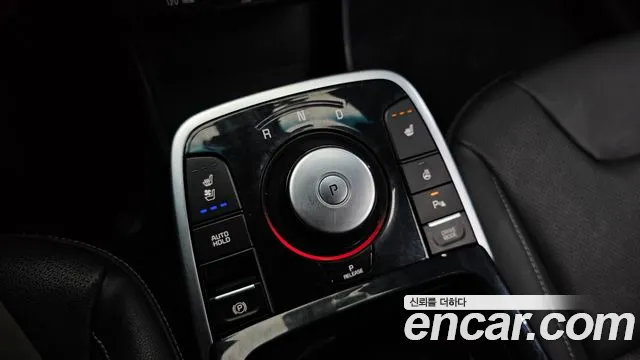 Kia Niro — Фото автомобиля 12