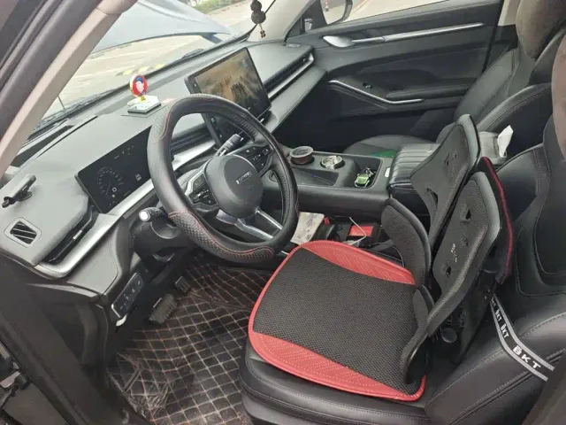 Haval H6 — Фото автомобиля 7