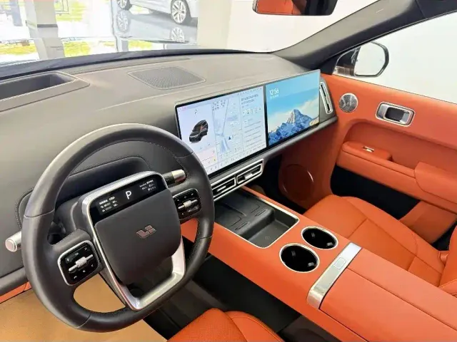Li Auto L9 — Фото автомобиля 7