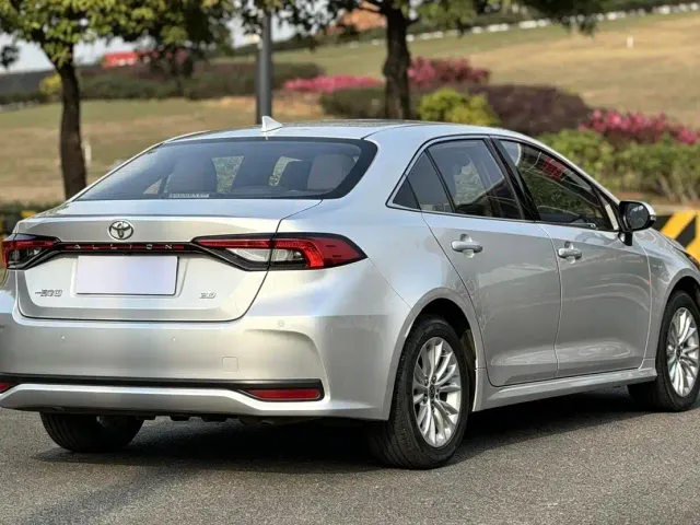 Toyota Allion — Фото автомобиля 4
