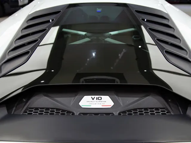 Lamborghini Huracan — Фото автомобиля 14