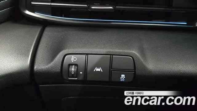 Hyundai Avante CN7 — Фото автомобиля 20