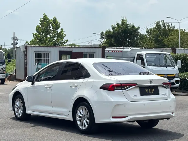 Toyota Corolla — Фото автомобиля 8