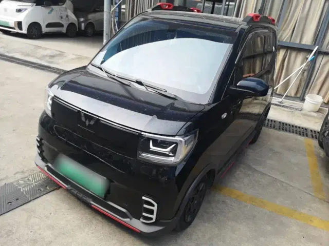 Фотография автомобиля — Wuling Hongguang Mini EV