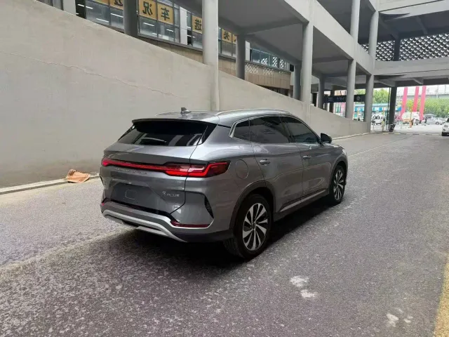 BYD Song PLUS — Фото автомобиля 6