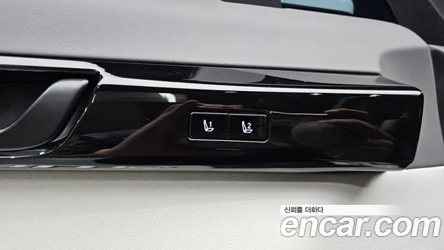 Hyundai Grandeur GN7 — Фото автомобиля 23