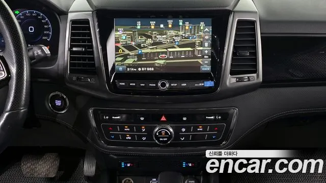 KG_Mobility_Ssangyong Rexton Новый Rexton Sport Khan Дизель 2.2 4WD — Фото автомобиля 16