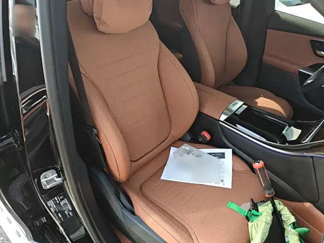 Mercedes-Benz GLC-Class — Фото автомобиля 24