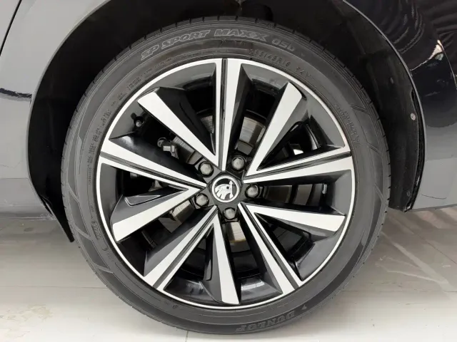 Skoda Superb — Фото автомобиля 15