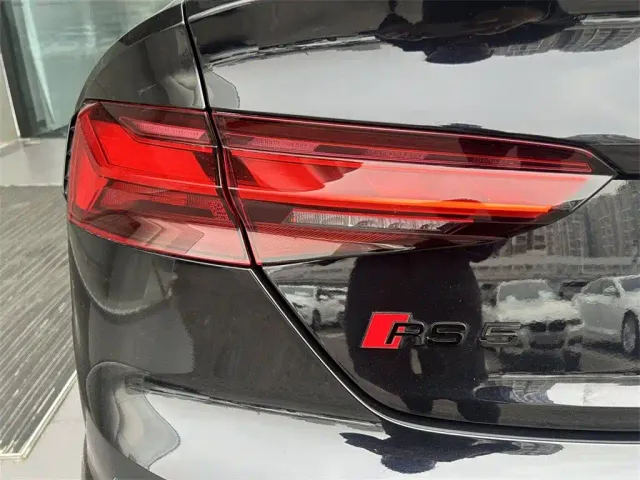 Audi RS 5 — Фото автомобиля 13