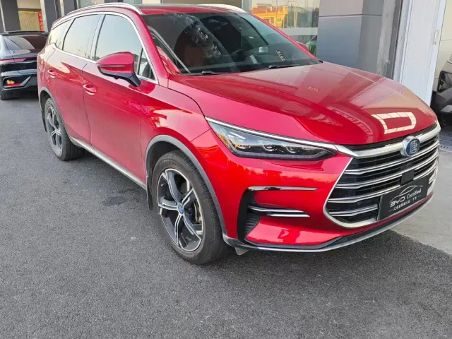BYD Tang — Фото автомобиля 3