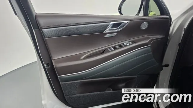 Genesis GV80 3.0 Дизель AWD — Фото автомобиля 22
