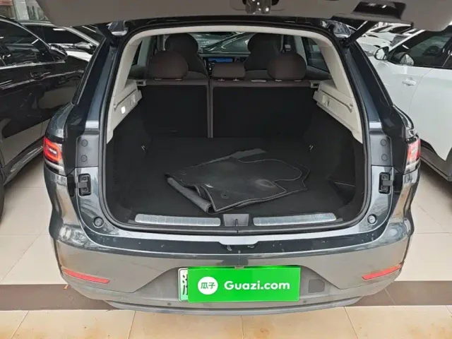 Leapmotor C11 — Фото автомобиля 14