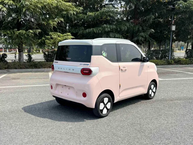 Wuling Hongguang Mini EV — Фото автомобиля 3