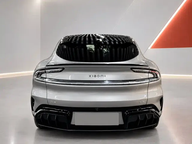 Xiaomi YU7 — Фото автомобиля 5