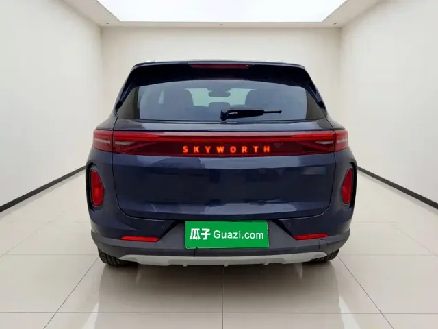 Skyworth Auto HT-i — Фото автомобиля 5
