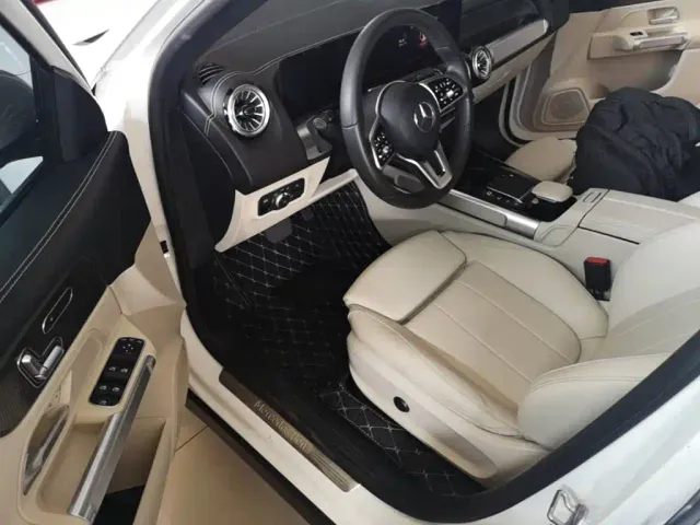Mercedes-Benz EQB — Фото автомобиля 15