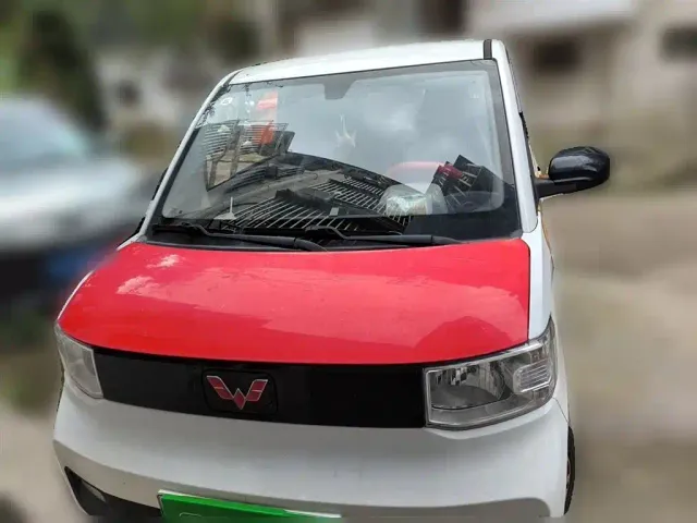 Wuling Hongguang Mini EV — Фото автомобиля 23