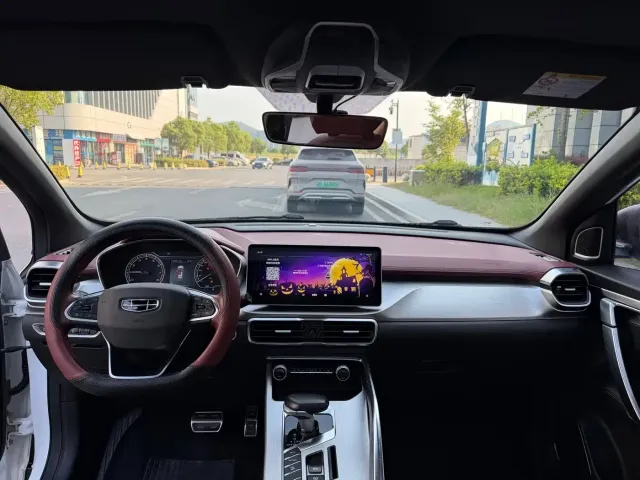 Geely Binyue 2021 Model 1.5TD DCT Star Glory Edition — Фото автомобиля 10