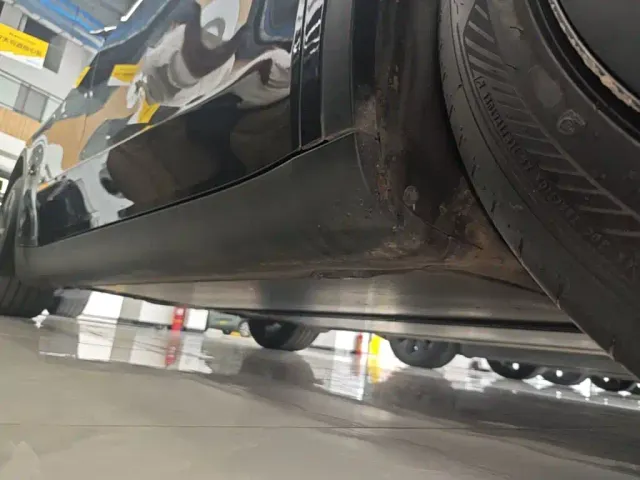 Tesla Model Y — Фото автомобиля 20