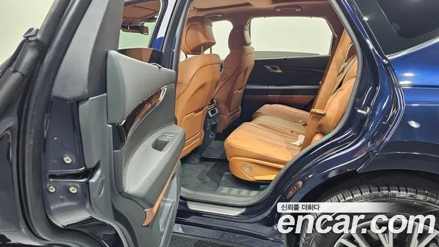Genesis GV80 2.5T Бензин AWD — Фото автомобиля 10