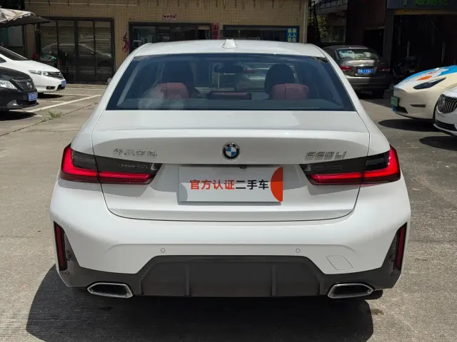 BMW 3 Series — Фото автомобиля 4