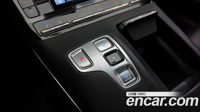 Hyundai Grandeur (New) Hybrid — Фото автомобиля 12