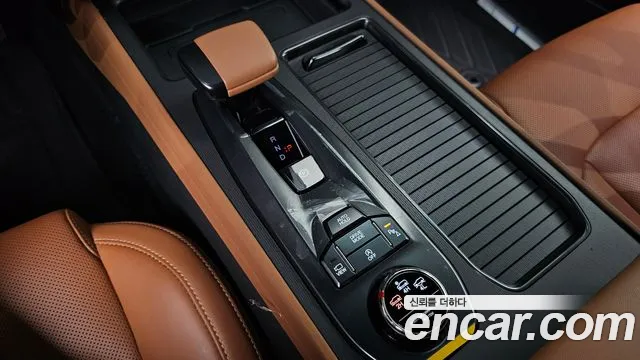 KG_Mobility_Ssangyong Musso Musso (Q300) Бензин 2.0 4WD — Фото автомобиля 9