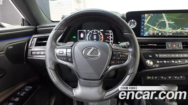 Lexus ES 7th Gen — Фото автомобиля 19