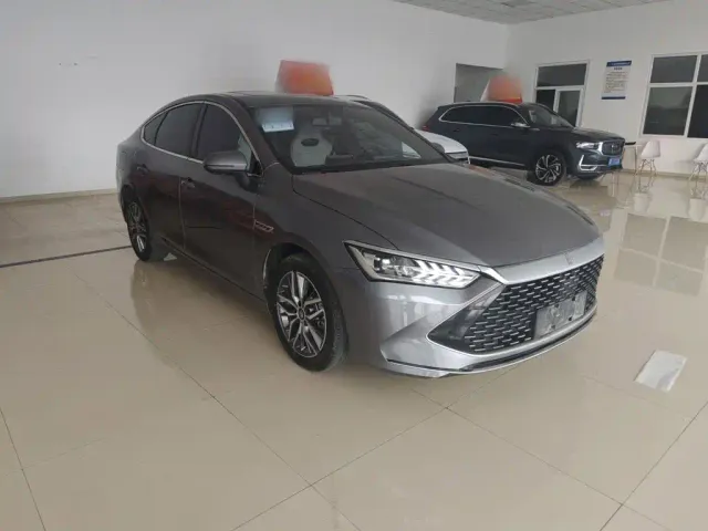 BYD Qin PLUS — Фото автомобиля 11