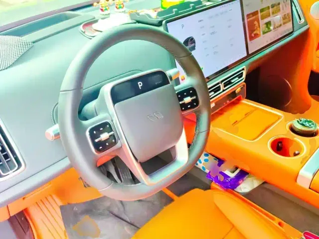 Li Auto L7 — Фото автомобиля 2