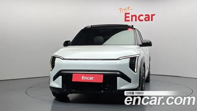 Kia EV3 — Фото автомобиля 3