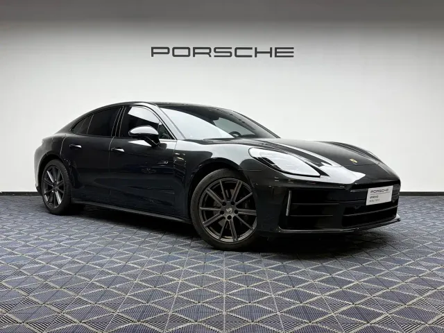 Porsche Panamera — Фото автомобиля 9