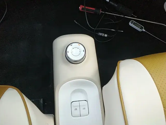 Wuling Hongguang Mini EV — Фото автомобиля 13