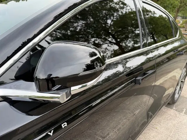 Lincoln Z — Фото автомобиля 12