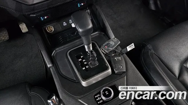 KG_Mobility_Ssangyong Rexton Новый Rexton Sport Khan Дизель 2.2 4WD — Фото автомобиля 13