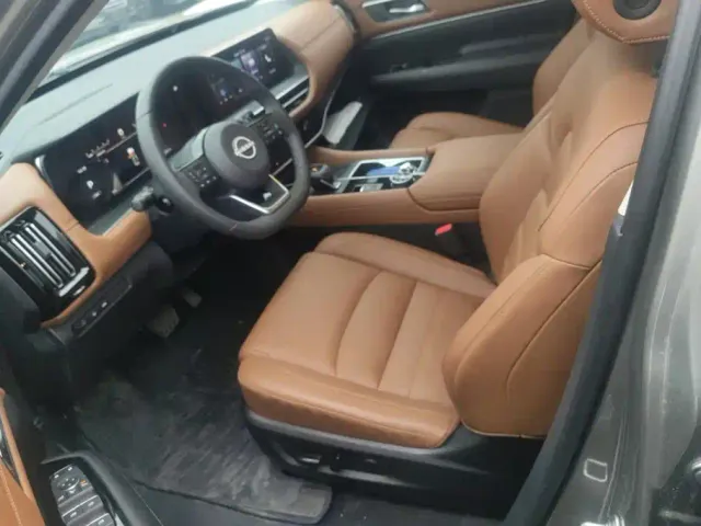 Nissan Terra — Фото автомобиля 9