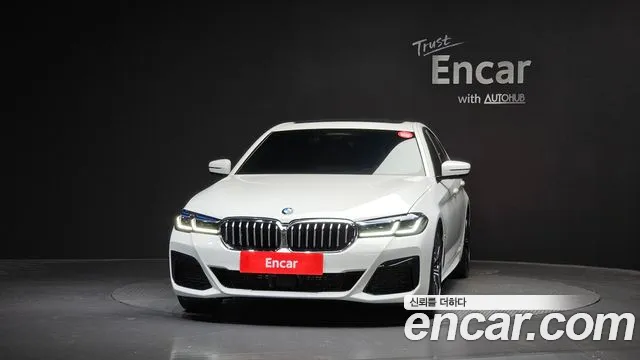 BMW 5-Series — Фото автомобиля 2