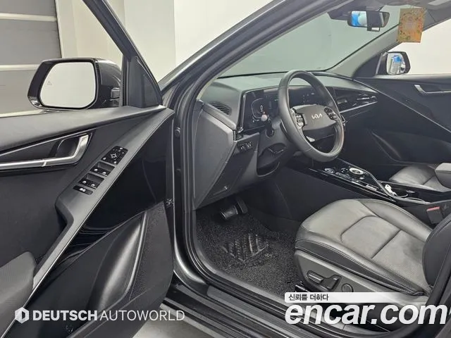 Kia Niro The All New Niro — Фото автомобиля 11