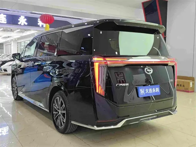 GAC Trumpchi M8 — Фото автомобиля 15