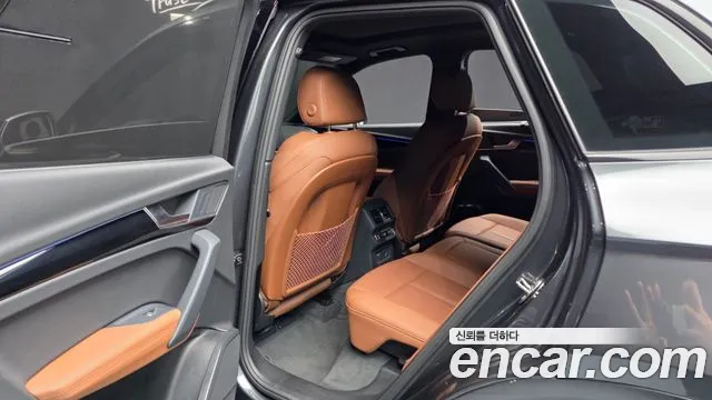 Audi Q5 FY — Фото автомобиля 26